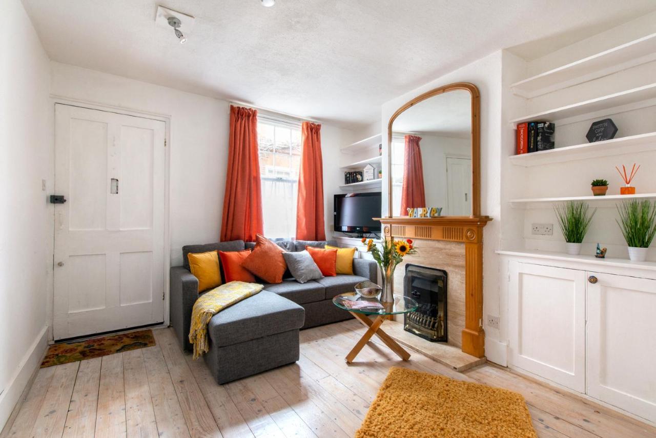 Canterbury Hidden Gem Apartman Kültér fotó